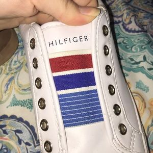 Tommy Hilfiger BRAND NEW !!!